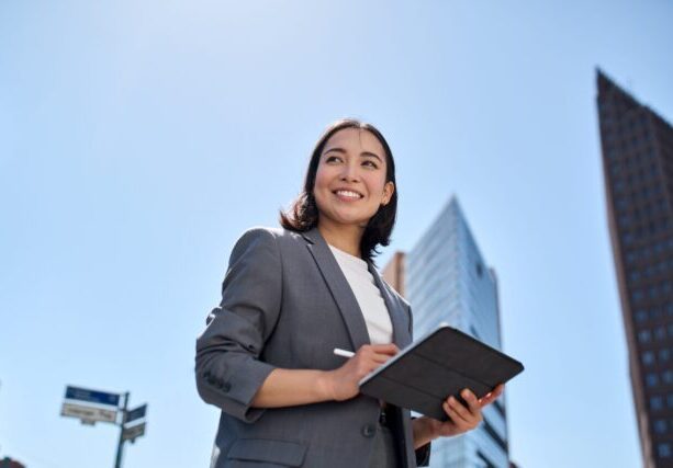 Smiling,Young,Asian,Business,Woman,Leader,Entrepreneur,,Professional,Manager,Holding